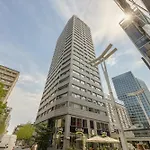 公寓 Cozy In The Centre Of By Renters
