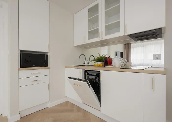 Apartment Cozy In The Centre Of By Renters *