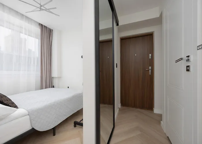 Cozy In The Centre Of By Renters * Warszawa